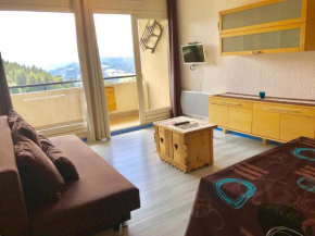 Studio cabine rénové au pied des pistes avec balcon et parking à Villard-de-Lans - FR-1-515-42